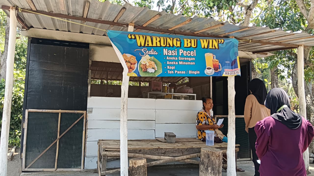 Warung Bu Win